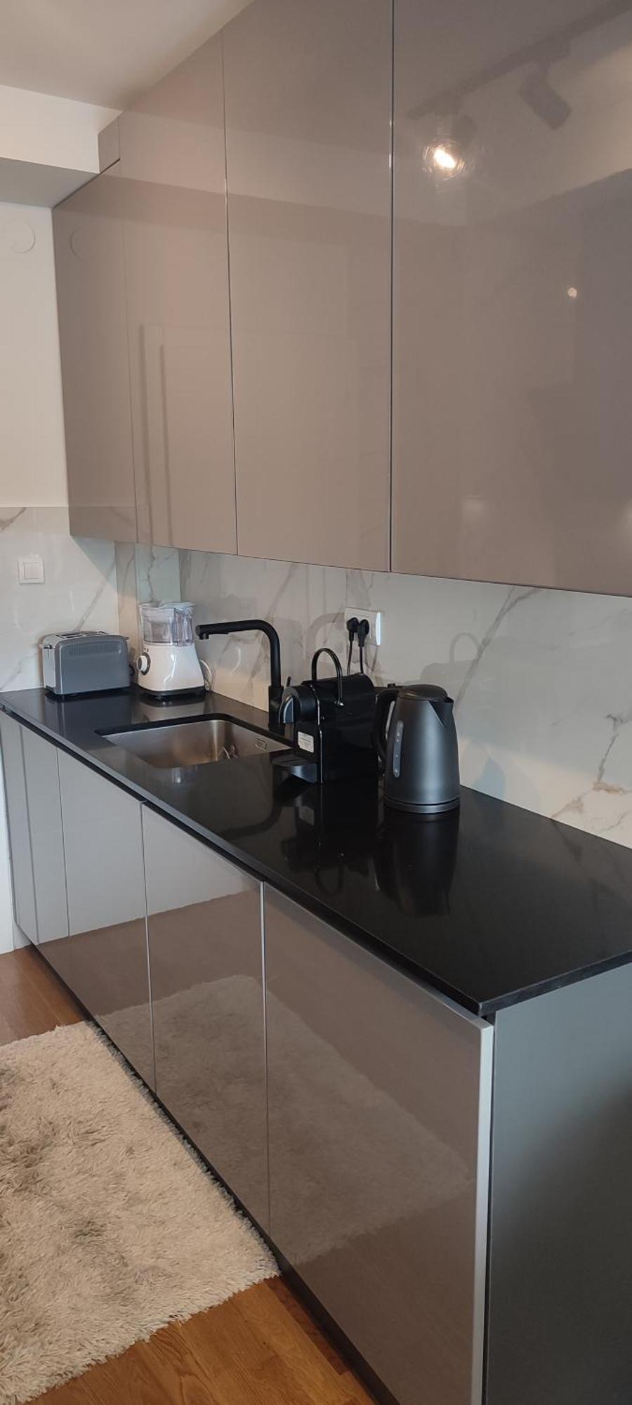 Apartman Pesic Apartment Пирот Екстериор снимка